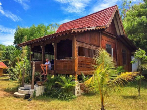  Palmyra Indah Bungalows  Lembar